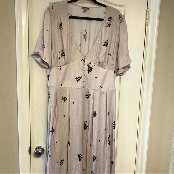 Chelsea28 Dresses & Skirts - Chelsea28 XXL retro 40s pinup inspired dress